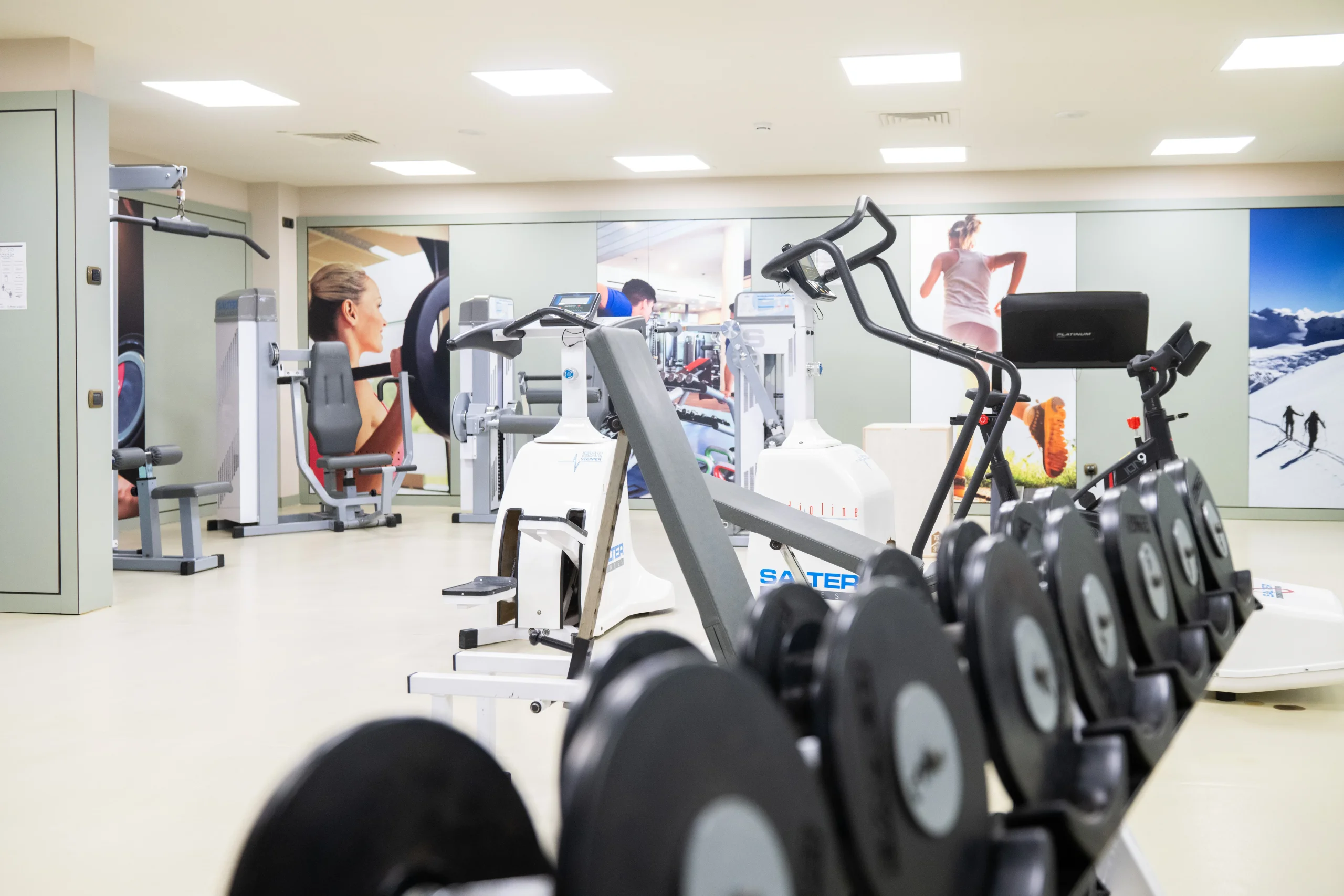 Gimnasio completamente equipado